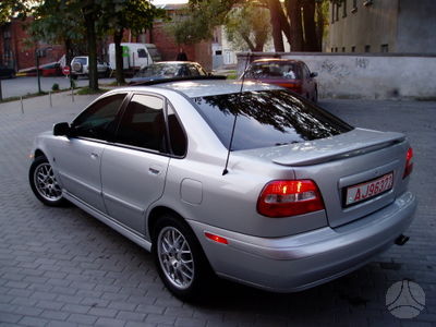Volvo s40