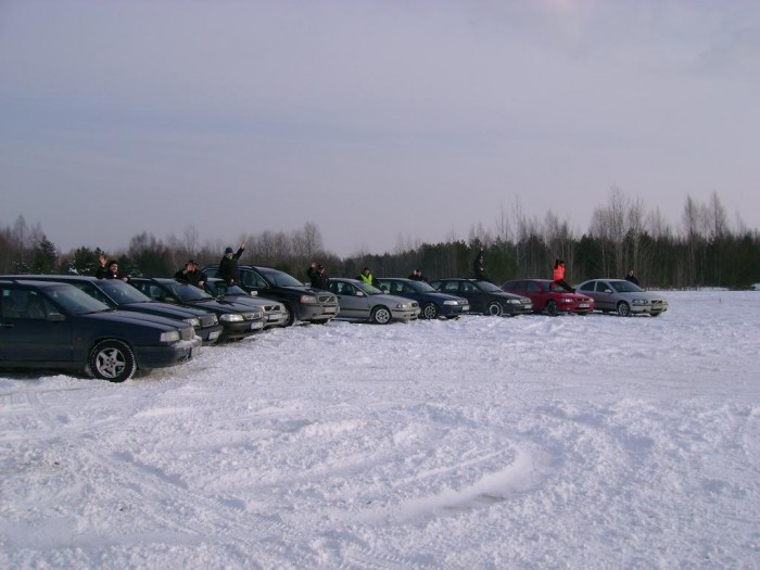 DSC03941.JPG (111.95 KiB) Peržiūrėta 100204 karus(ų) volvo klubo dalyviai